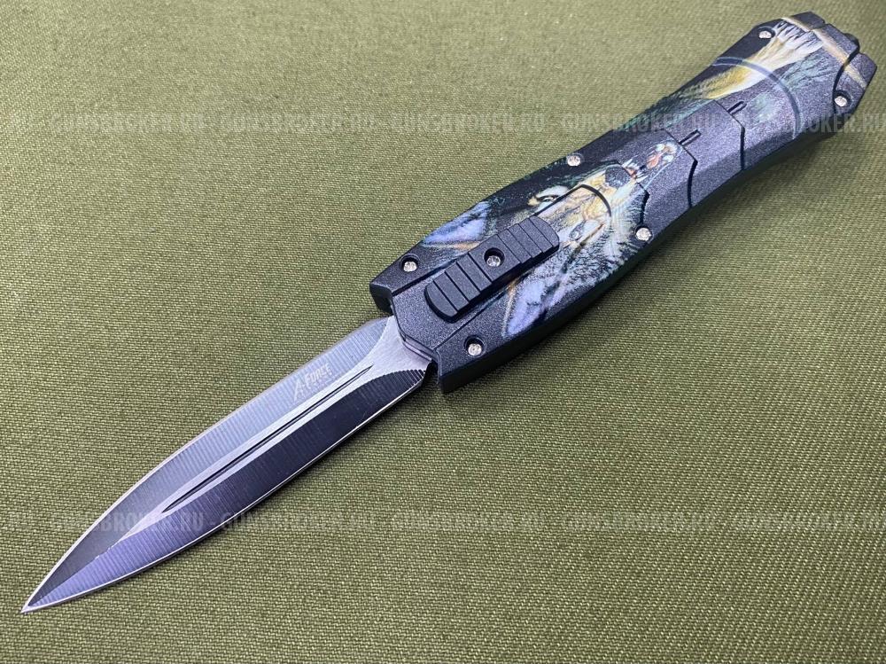 Фронтальный нож с волком 