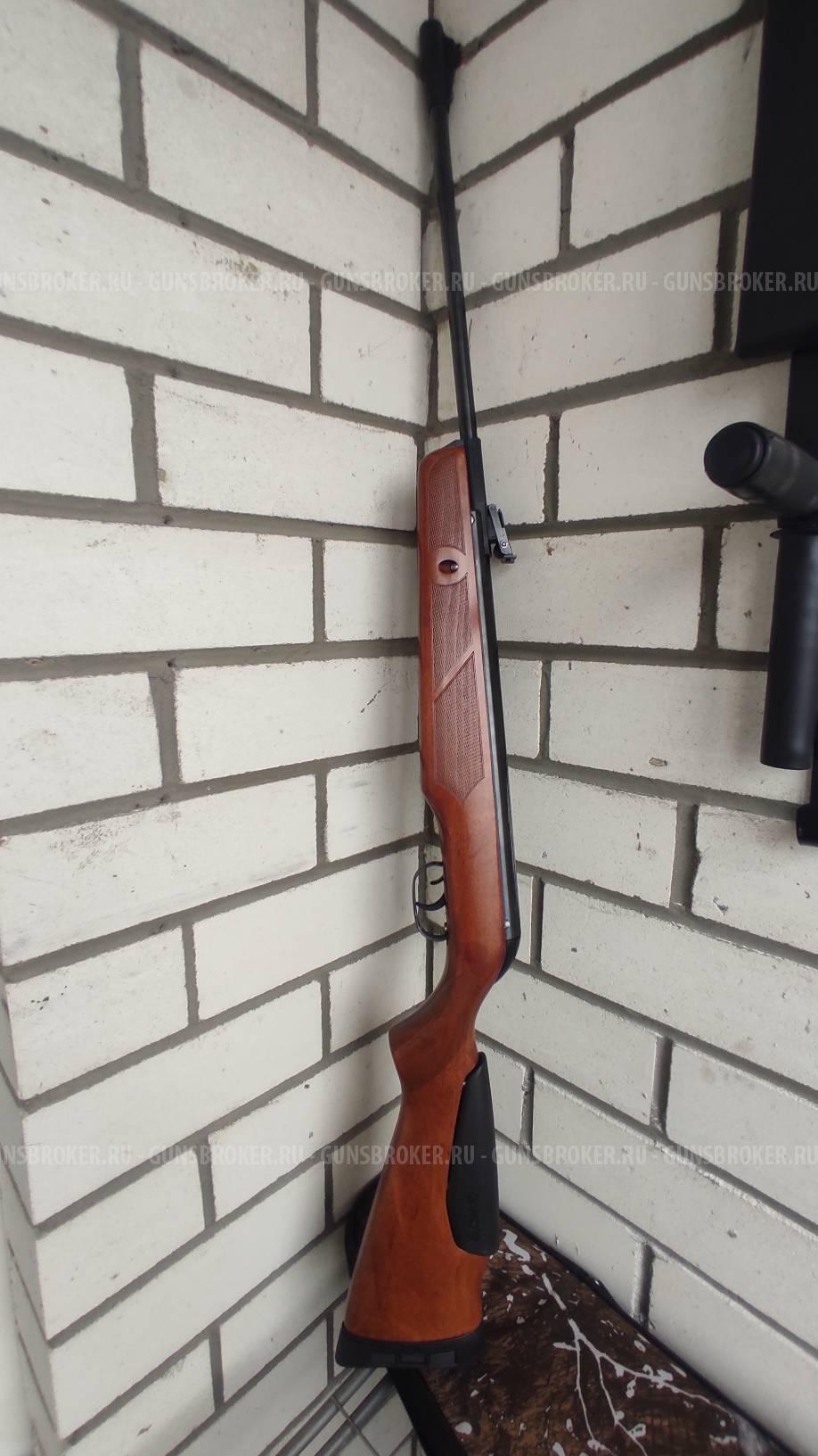 Gamo Hunter 440 с оптикой, чехлом, пружинами и пулями. 