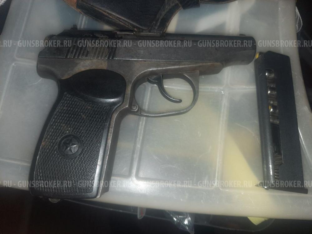 Газовый пистолет ИЖ-79-8