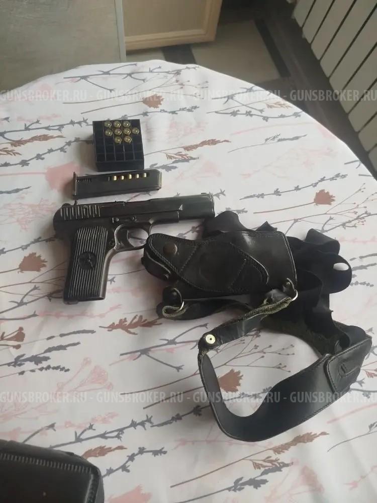 Газовый пистолет ТТ выполнен из боевого образца 1945 года, коллекционный раритет.