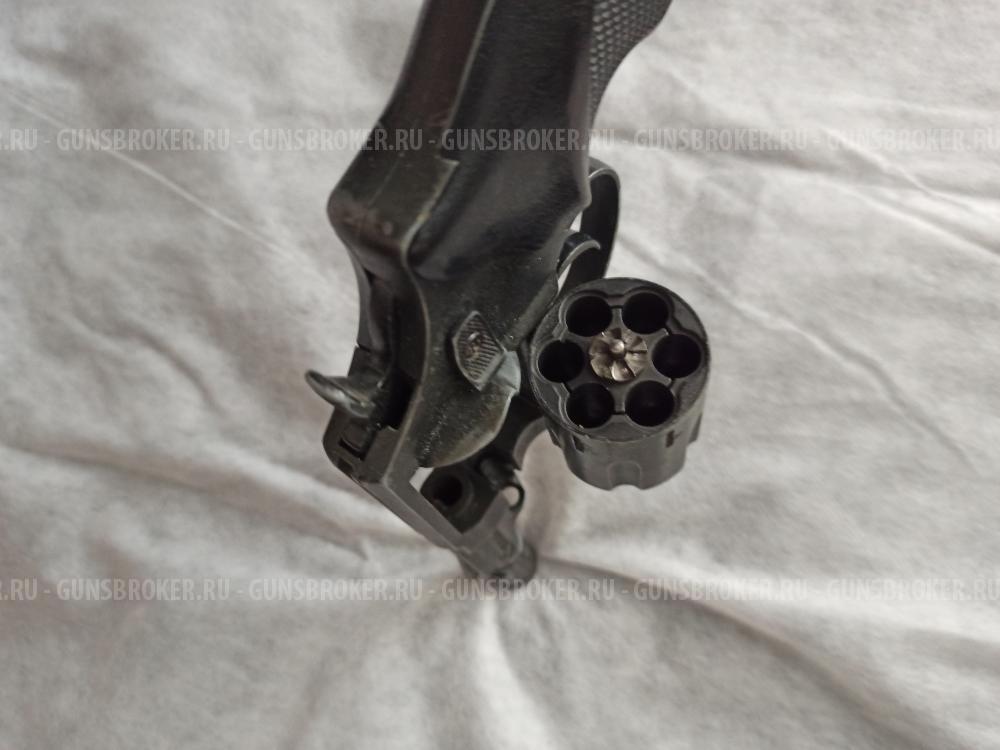  Газовый револьвер RG-89 (Германия) с ракетницей