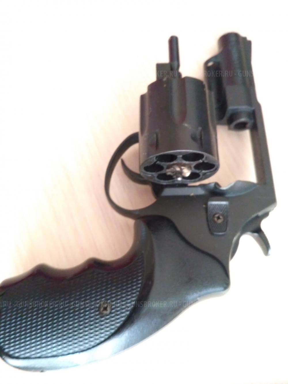 газовый револьвер RG-89