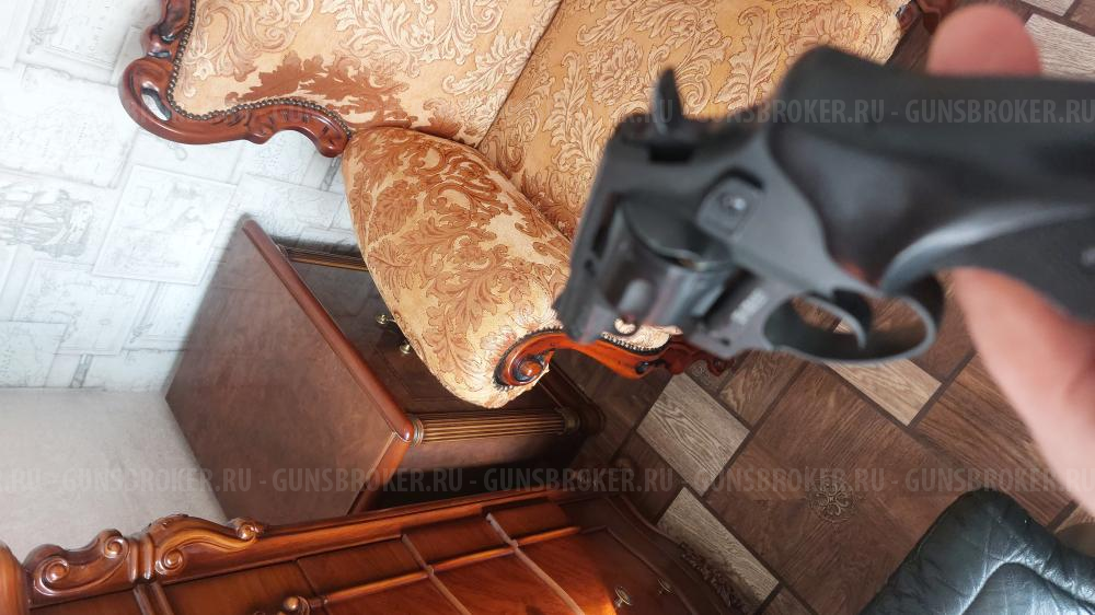 газовый револьвер RG89