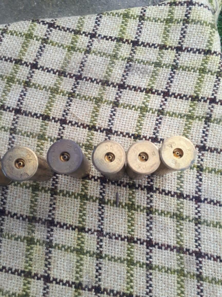 Гильзы латунные 12,16,28 калибра , пыжи, прокладки.