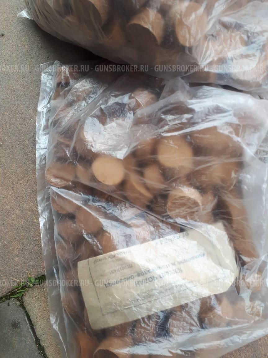 Гильзы латунные 12,16,28 калибра , пыжи, прокладки.