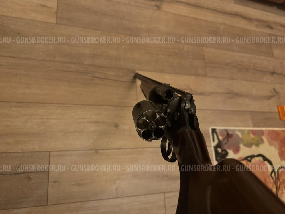 гладкоствольное ружьё с револьверной системой перезарядки МЦ-255-20 Калибр 20/70