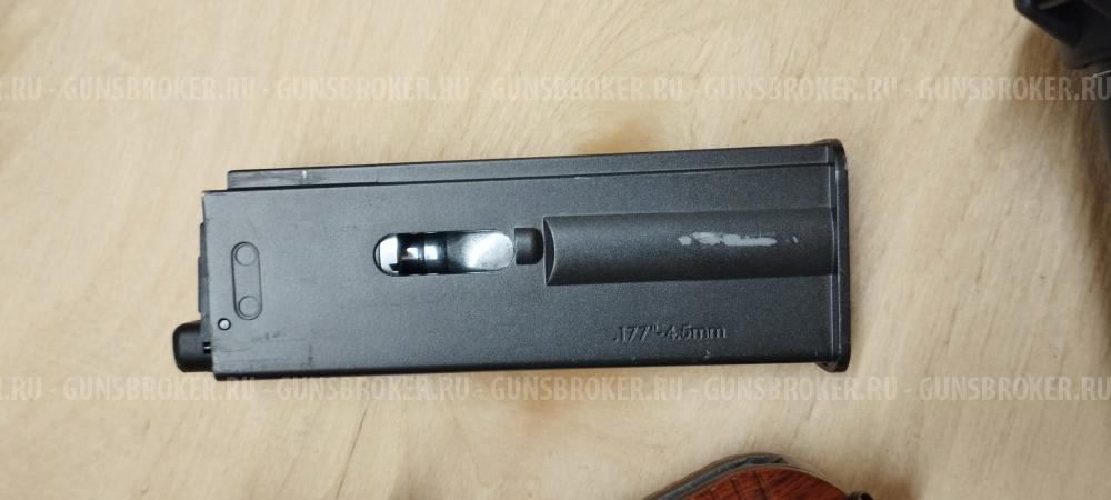 Gletcher m712