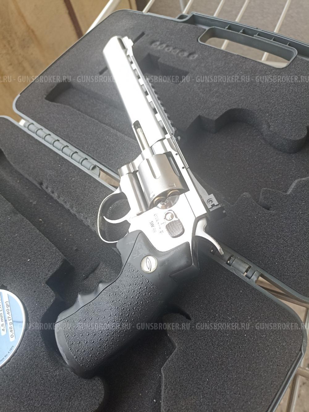 gletcher SW R8 silver