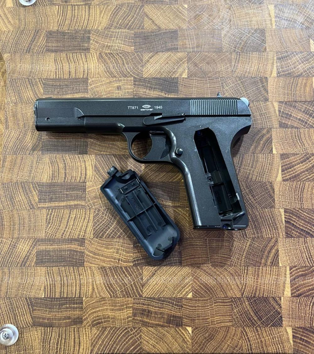 Gletcher TT-A cal. 6mm Blow back (AIR SOFT)