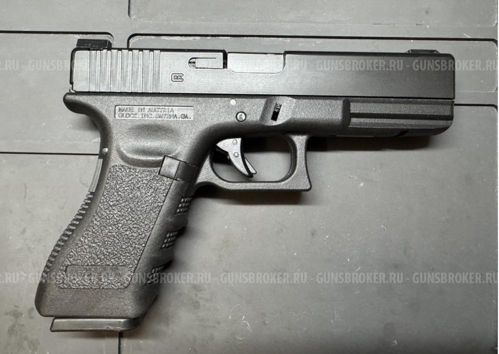 Glock 18C Gen 3 от фирмы East Crane