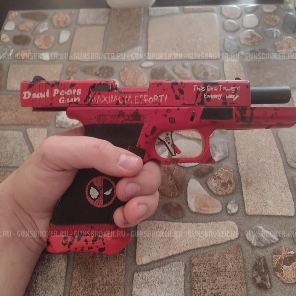 Глок G17 Дэдпул