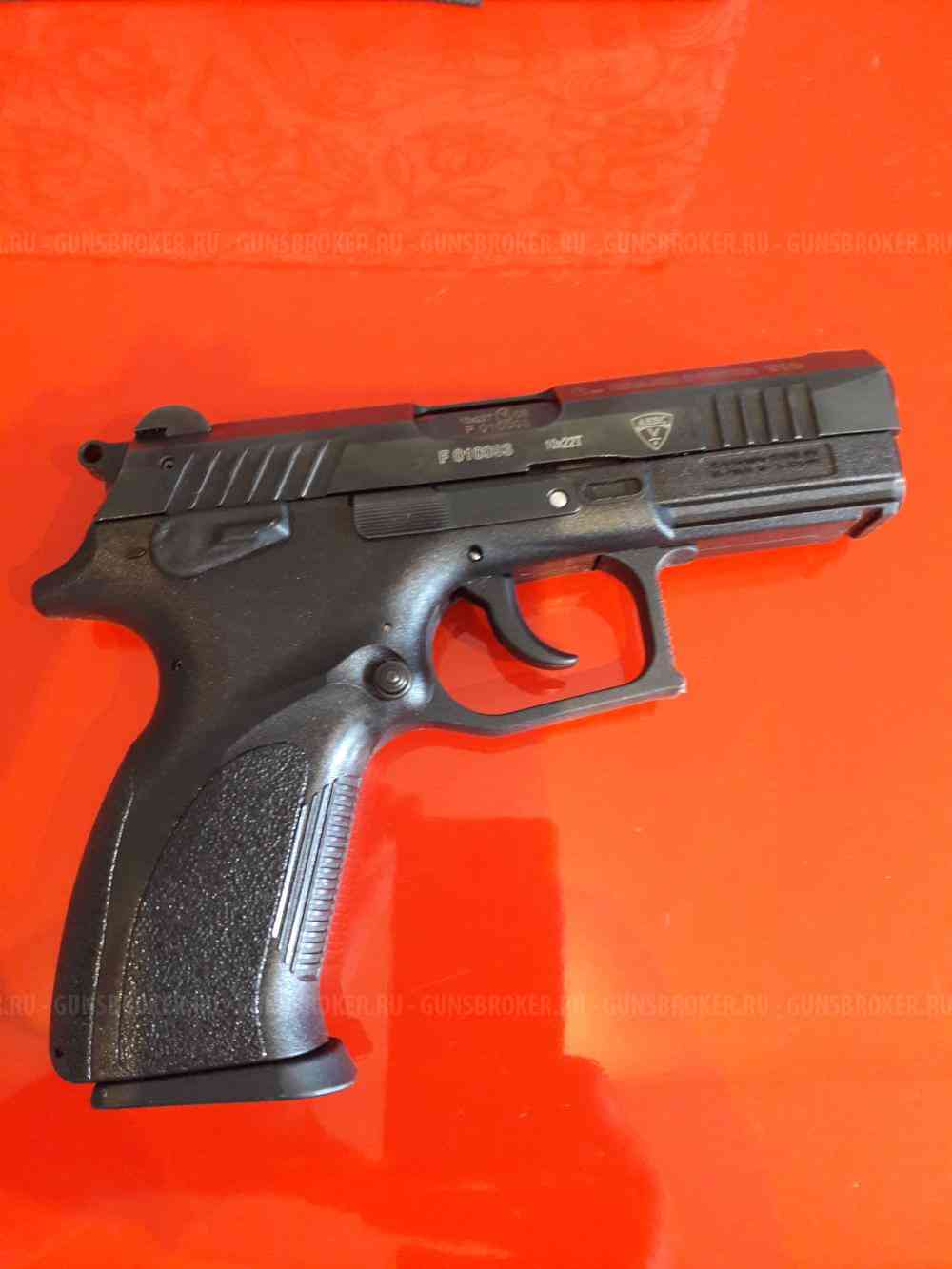 Grand Power T-10 Словакия