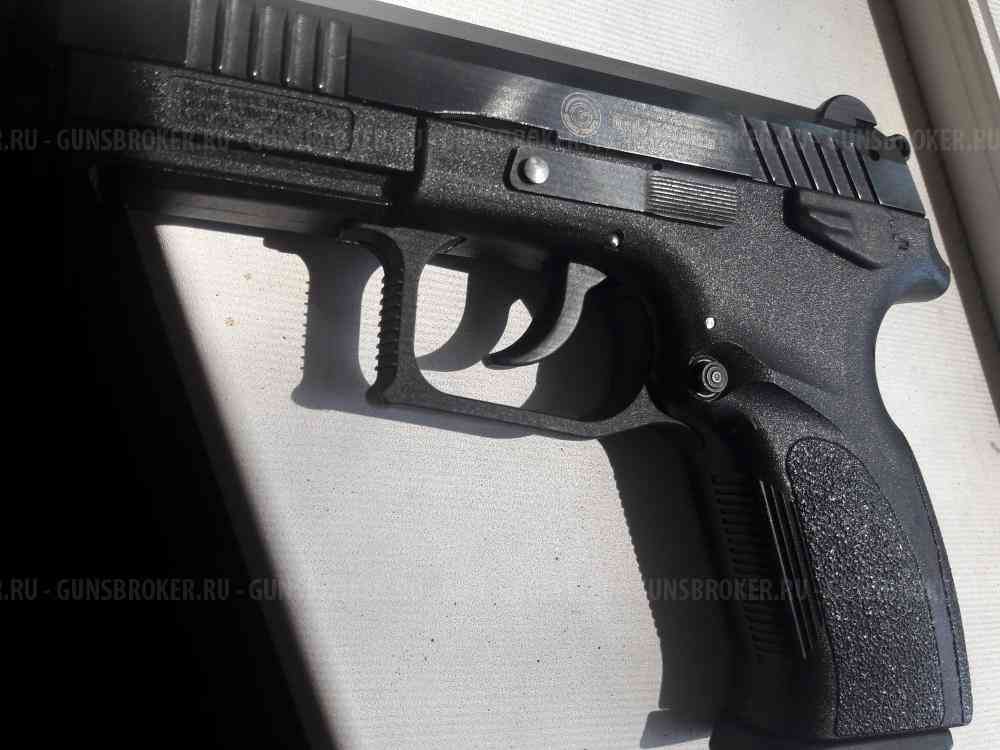 Grand Power T-10 Словакия