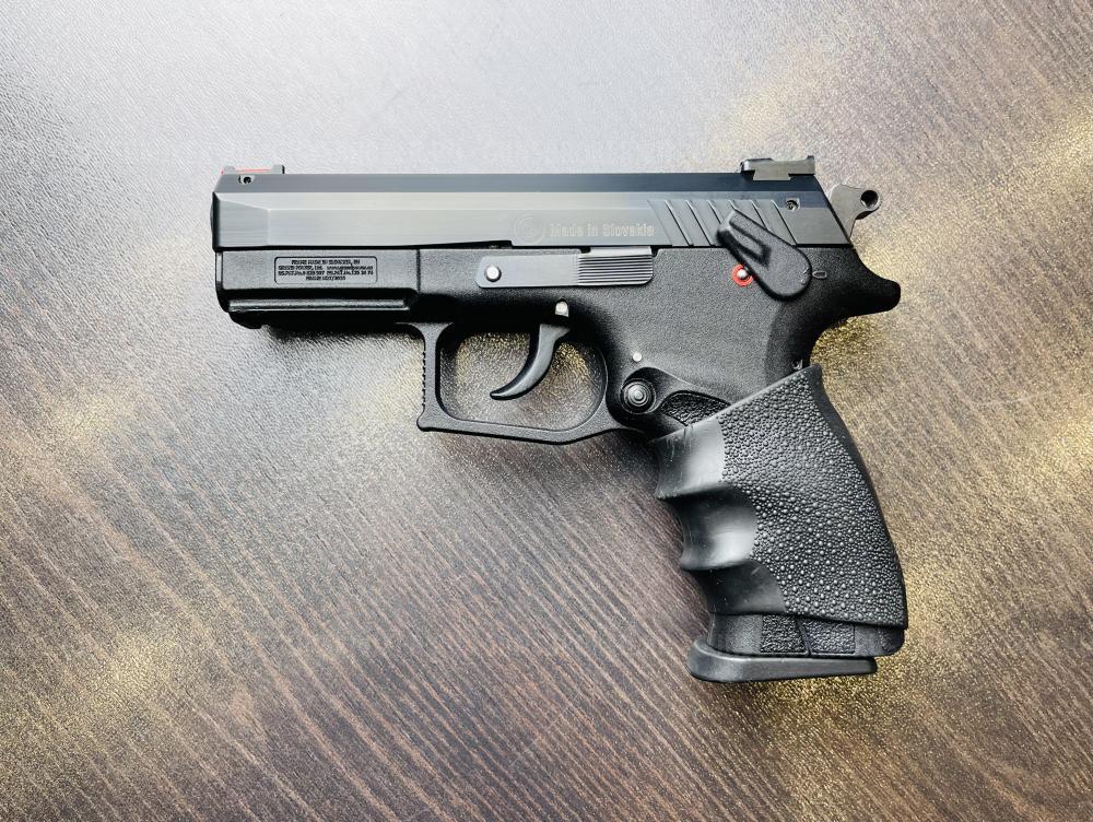 Grand Power T-12  кал.10х28 (Словакия)  тел.+7495-175-75-75 