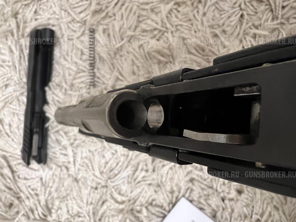 Grand Power T12 Зид