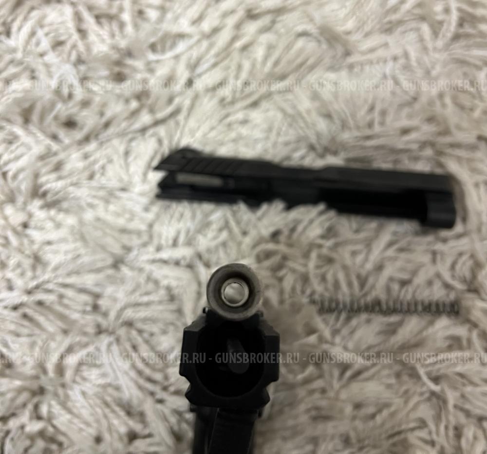 Grand Power T12 Зид