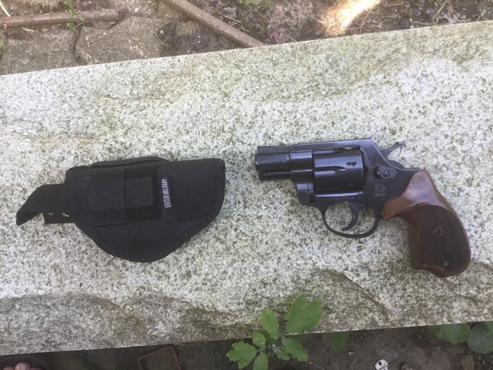 Револьвер Гроза ТС-02 . Оружейная ,чёрная сталь.