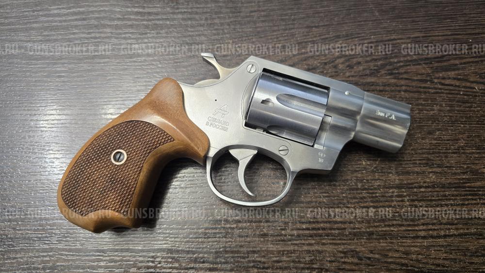 Гроза Р-03С, кал.9Р.А.