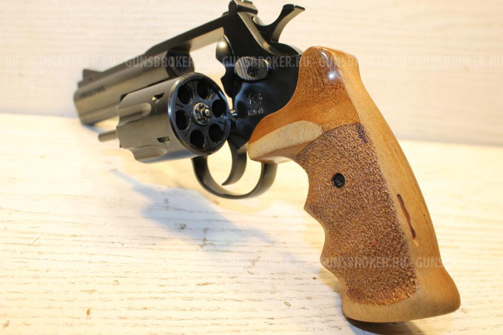 Гроза Р-04С к.9мм Р.А.