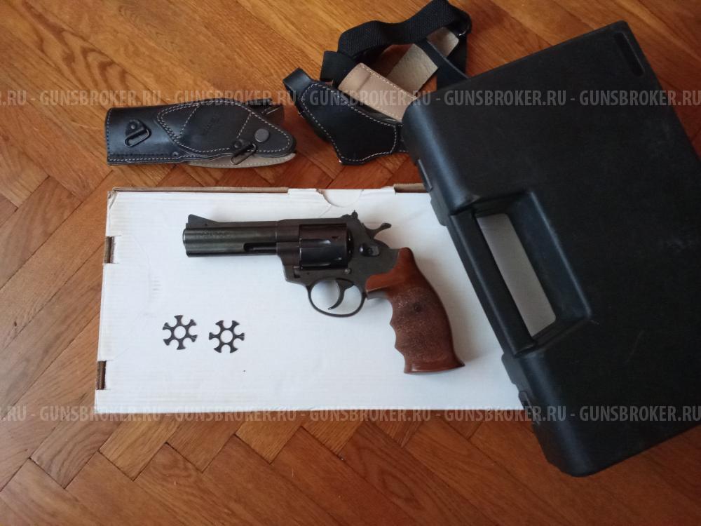 Гроза Р 04С револьвер в отличном состоянии 