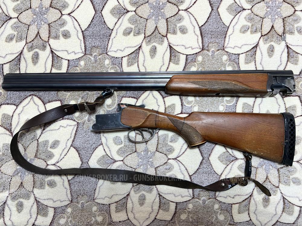 Иж 27, отличное ружье, цевье и приклад орех. Бьет очень хорошо, далеко.