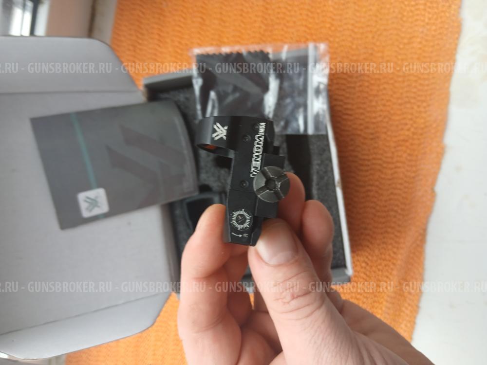 Калиматорный прицел Vortex Venom 3MOA