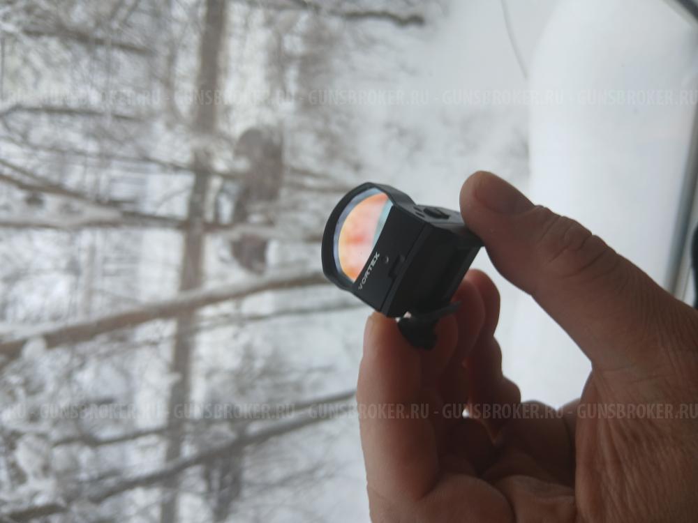 Калиматорный прицел Vortex Venom 3MOA