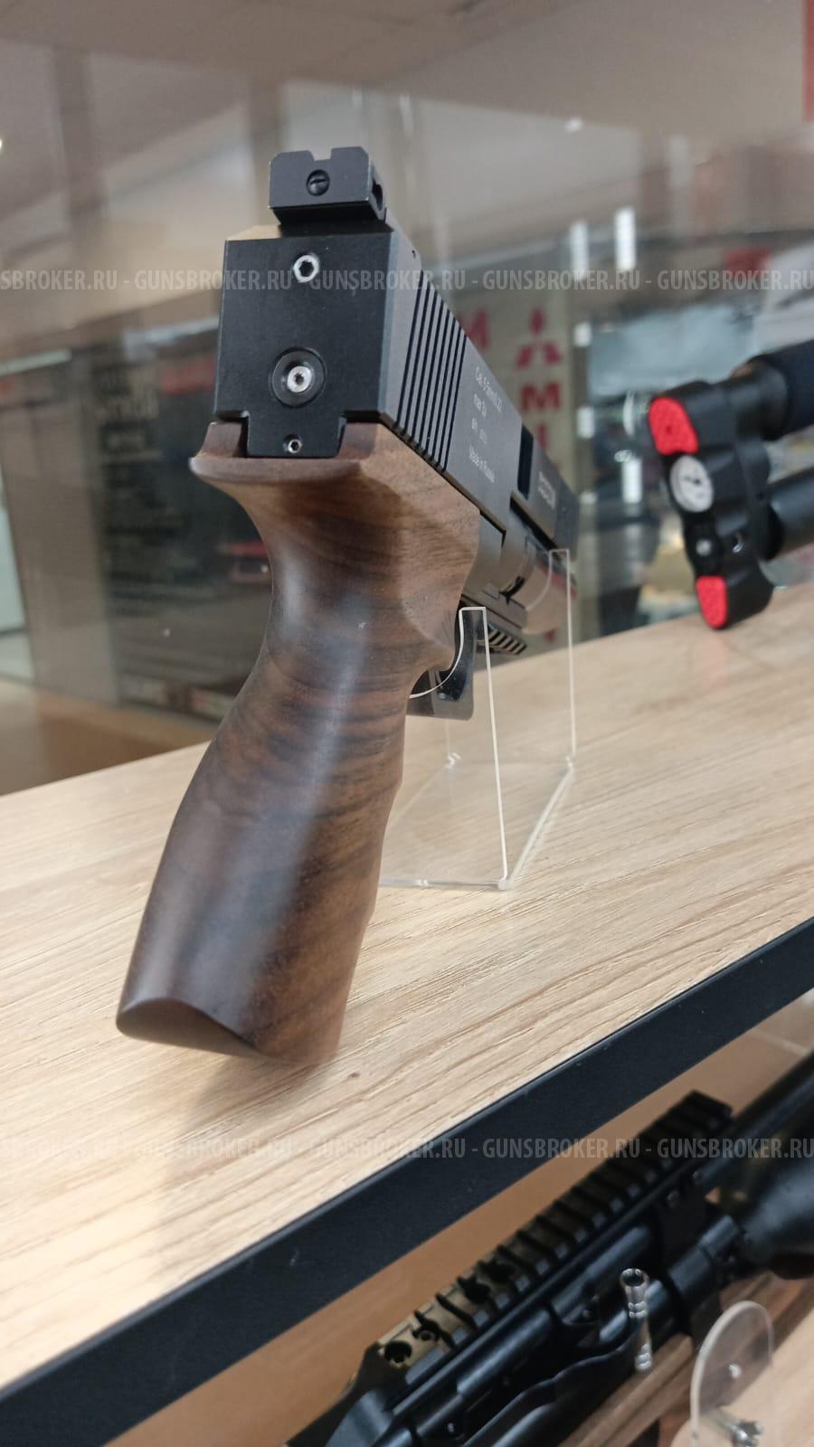 Кампо ППК-17-1 Вайгач 5.5 мм (дерево, РСР)Вайгач - 1-й полуавтоматический PCP пистолет 