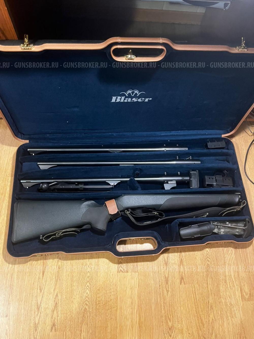 Карабин Blaser R8 ,3 ствола. Калибры : 30-06 и 223 Rem и 9,3x62. Коллиматорный при