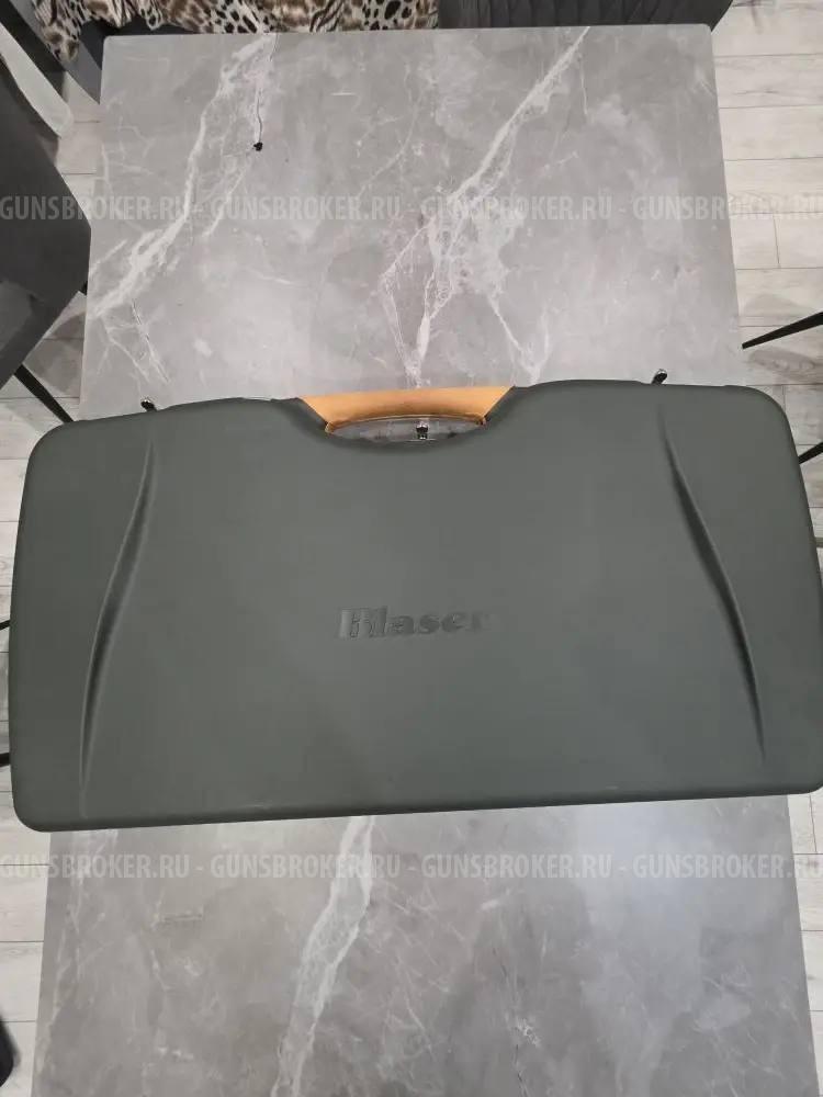 Карабин blaser R8; калибр 30-06, 223. 