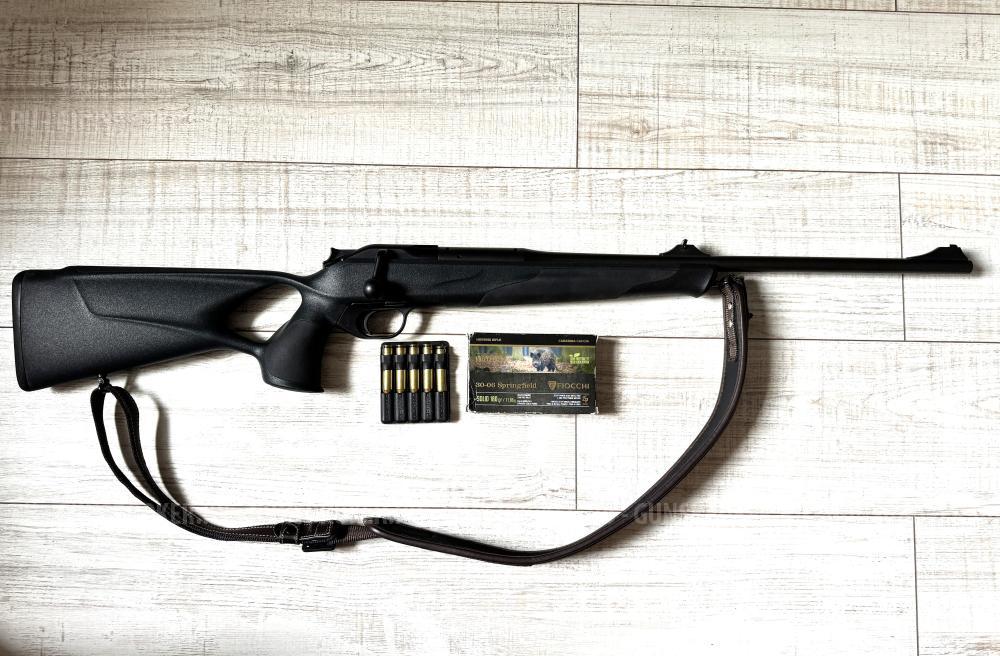 карабин Blaser R8 в калибре 30-06 Springfield с пластиковой ложей и пистолетной рукоятью (