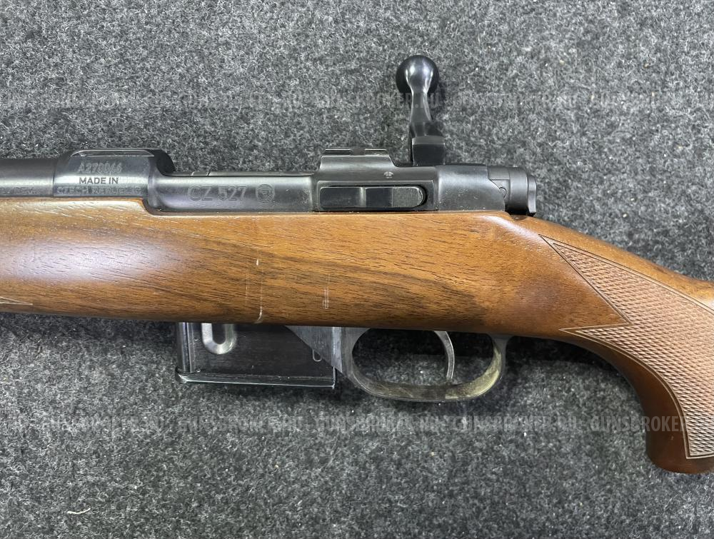 Карабин CZ 527