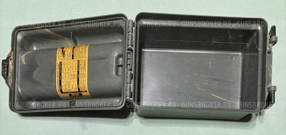 Кейс для гладкоствольных патронов и дульных насадок SW-100-09