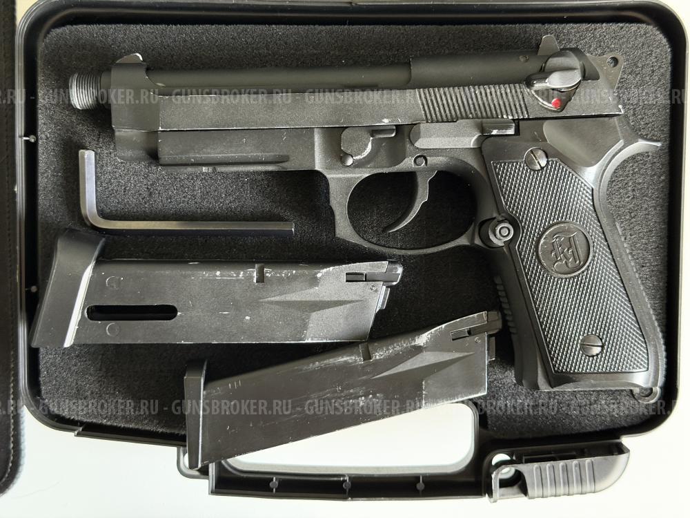 KJW Beretta M9A1 CO2