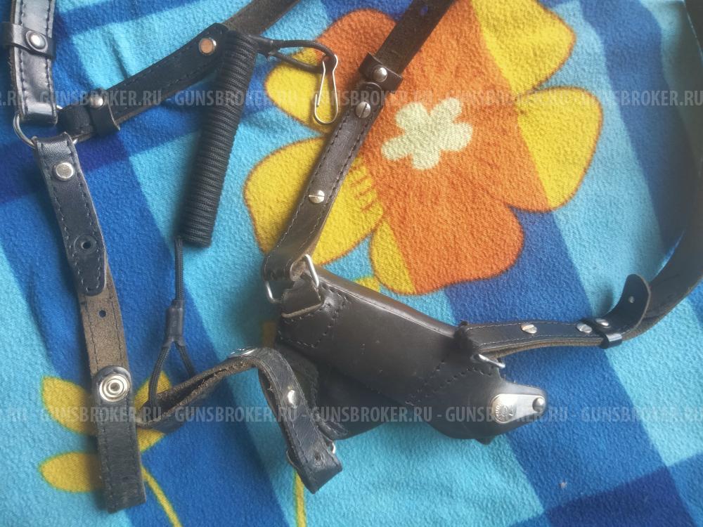 Кобура наплечная