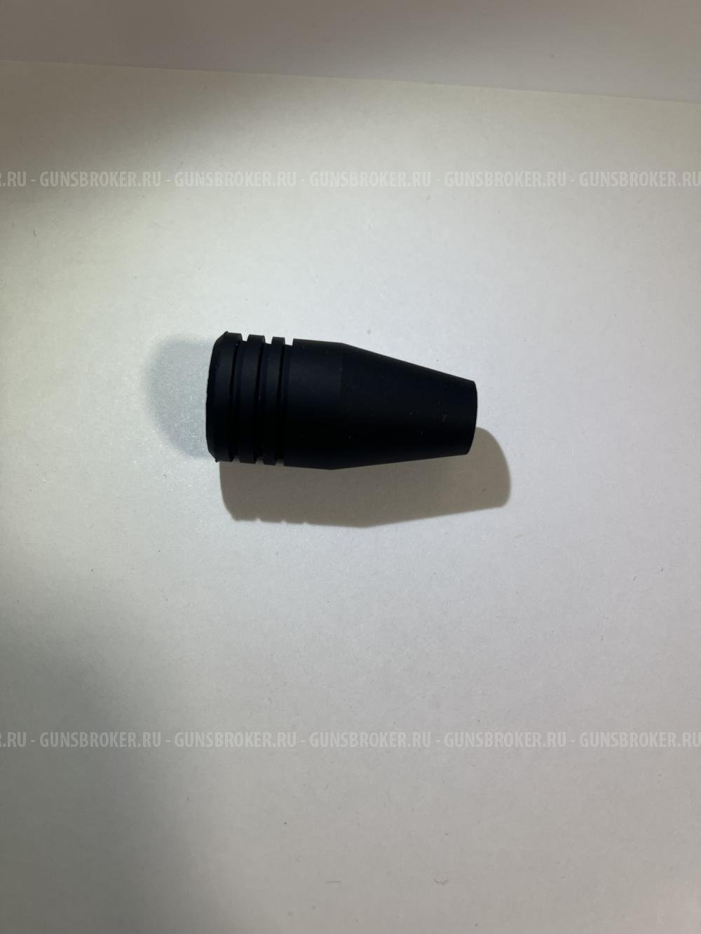 Кноб на ручку затвора