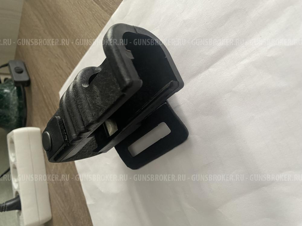 Три кобуры для ПМ