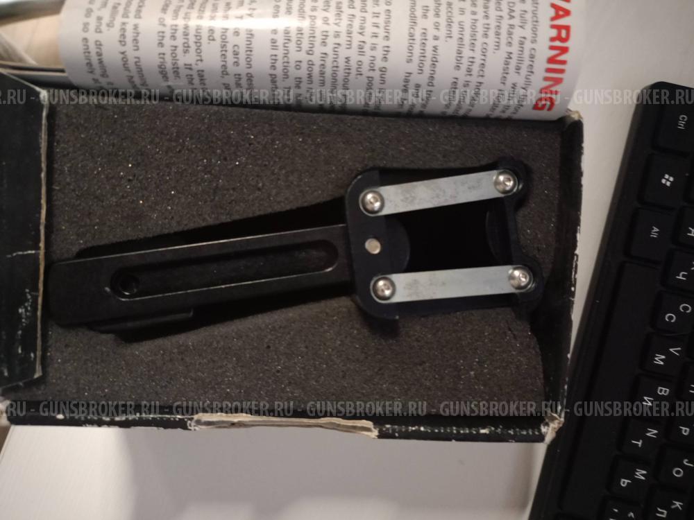 КОБУРЫ ТИПА RACER MASTER ДЛЯ ПИСТОЛЕТОВ МОД. GLOCK  И СМЕННЫЕ МАГНИТНЫЕ БЛОКИ
