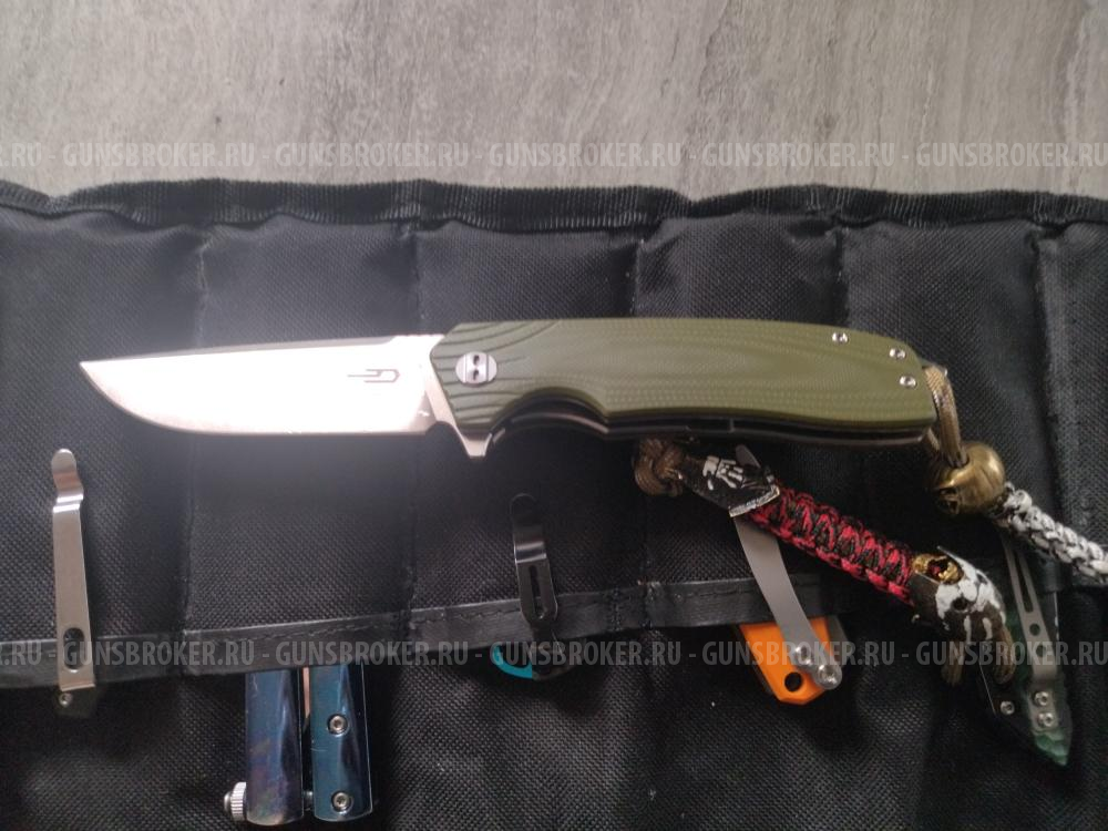 Колекция складных ножей - 34 шт