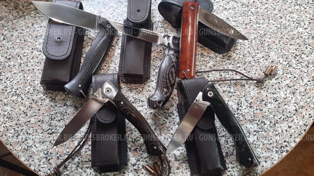 Коллекция охотничьих и раскладных ножей