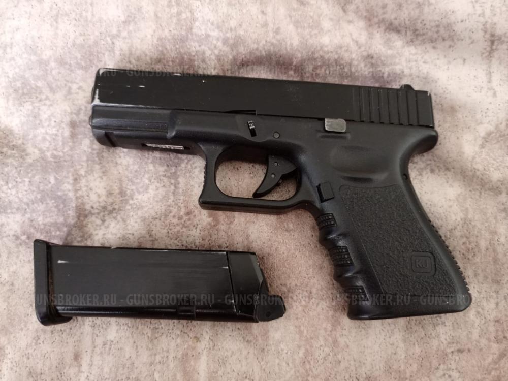 Страйкбольный пистолет (Airsoft) в дизайне Glock от от всемирно известной фирмы KJW, Тайва