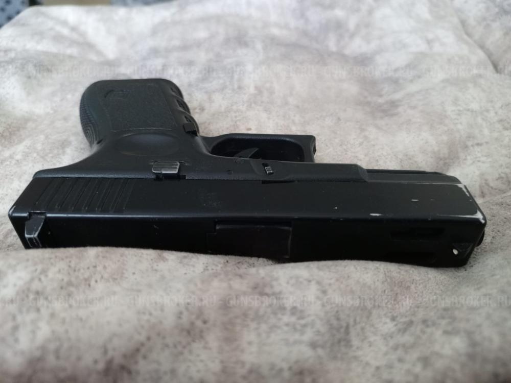 Страйкбольный пистолет (Airsoft) в дизайне Glock от от всемирно известной фирмы KJW, Тайва