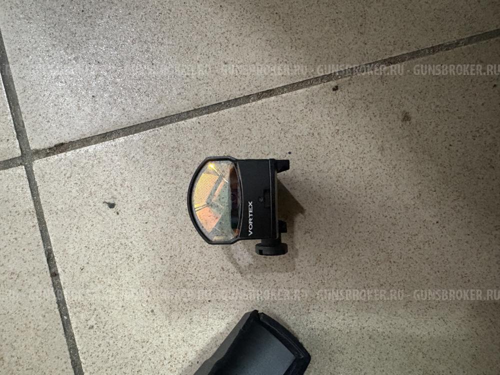 Коллиматор Vortex Venom Red Dot 3 моа