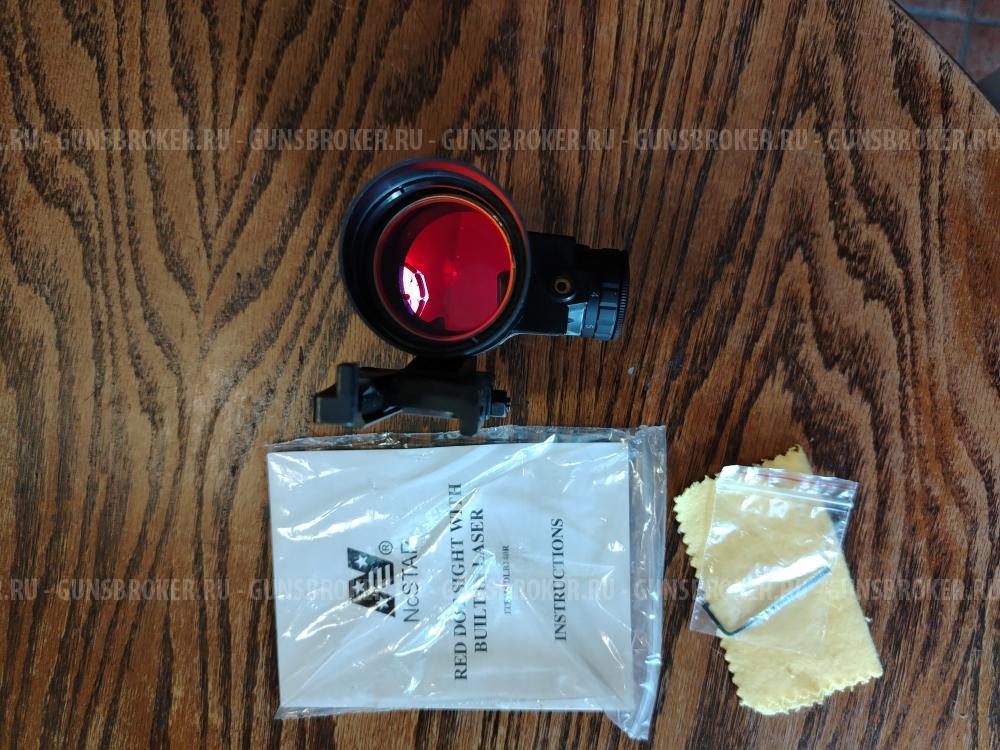 Коллиматорный прицел с лазерным целеуказателем. Новый.
