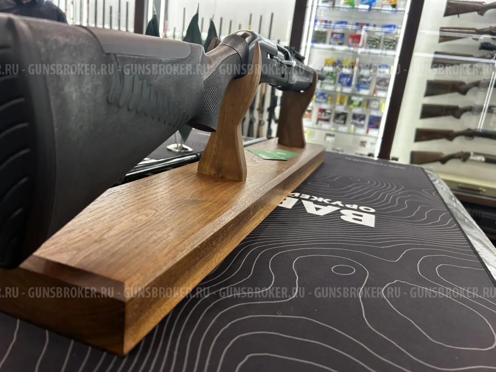 Комиссионное самозарядное ружьё Benelli Comfort кал. 12/76 (760 мм) со сменным пулевым ств