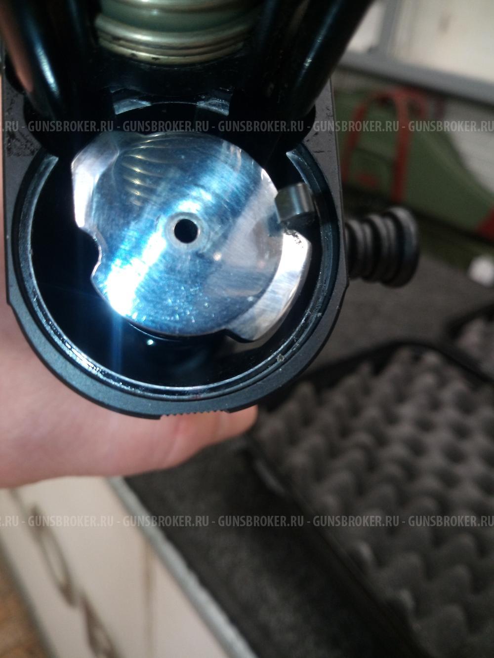 КОМИССИЯ Гладкоствольное оружие BERETTA 1301 кал. 12х76 № TA013539/TB013539