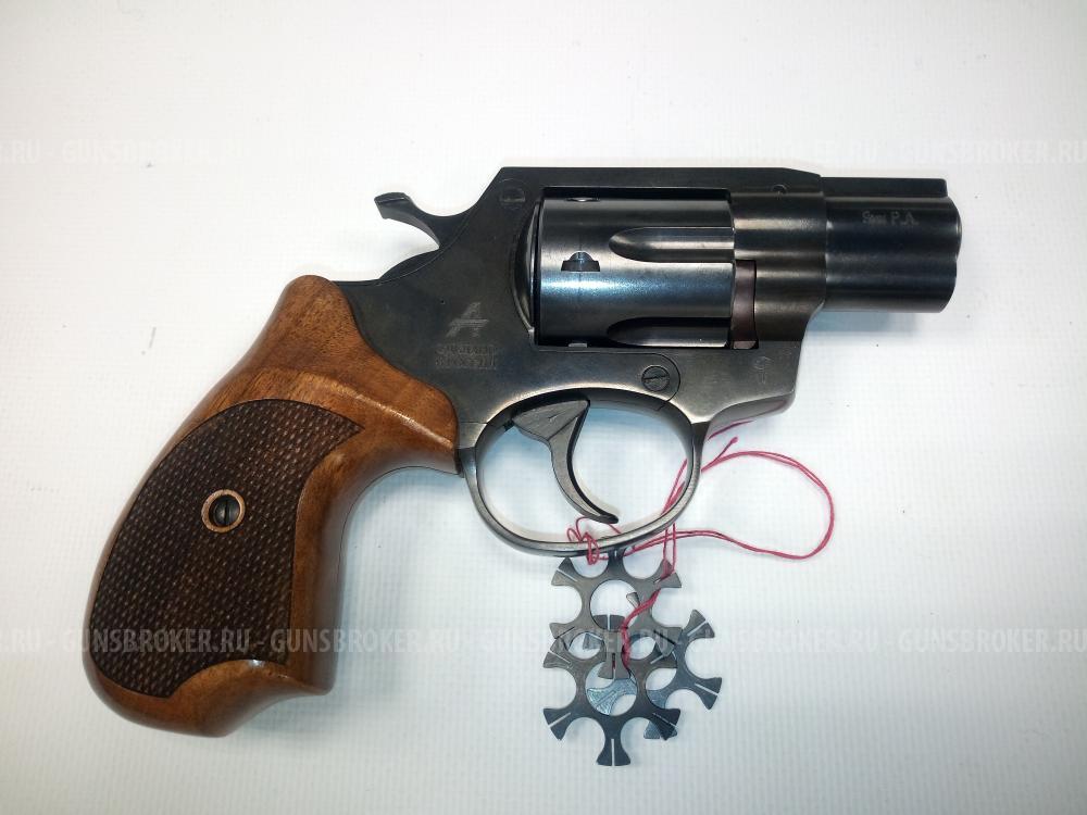 КОМИССИЯ ОООП револьвер ГРОЗА Р-02С, кал. 9мм Р.А. №1020140