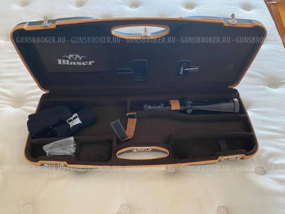 Комплект Blaser R93 30-06 (в дереве) с родным кофром и ремнем. 