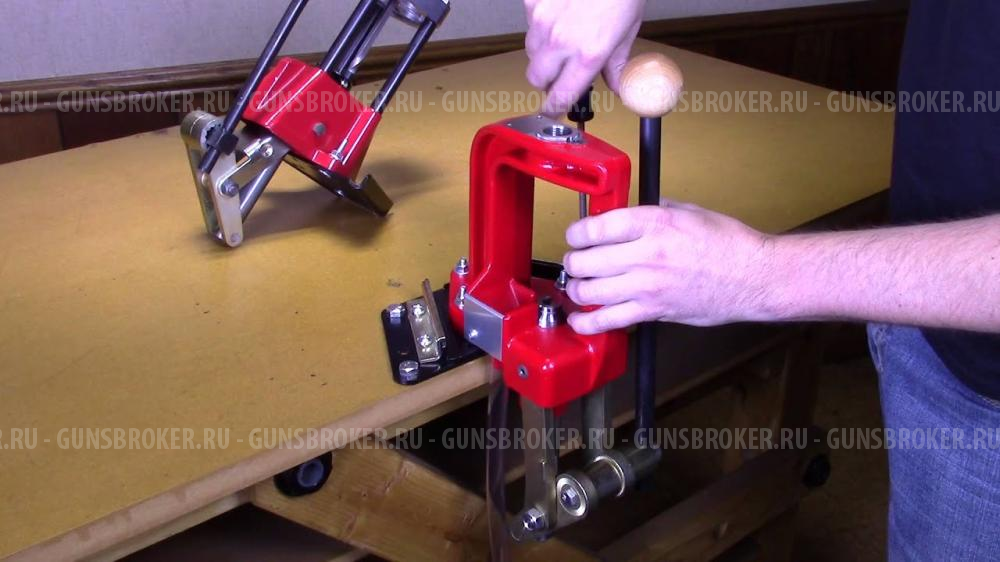 Комплект для крепления пресса lee bench plate