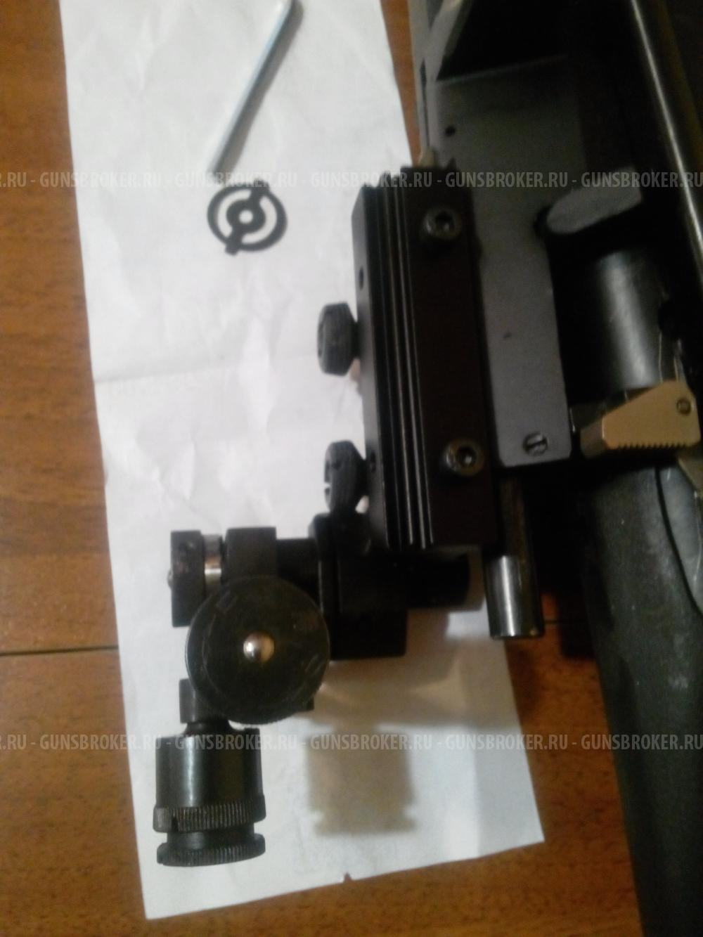 Для пневмобиатлона комплект: прицел СССР на иж61,мр61,кронштейн,мушка 